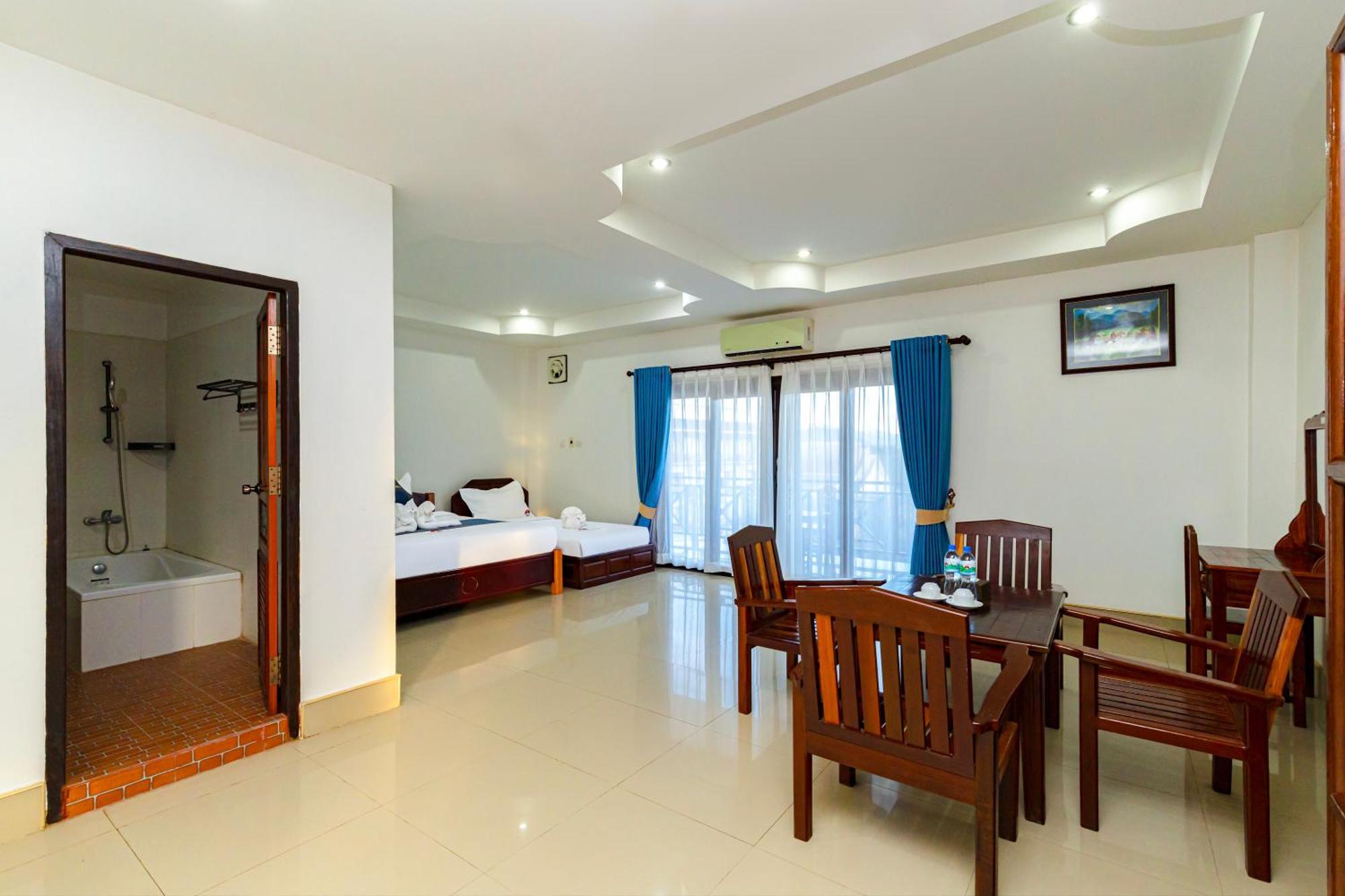 Lisha The Grand Riverside Hotel Vang Vieng Exterior foto
