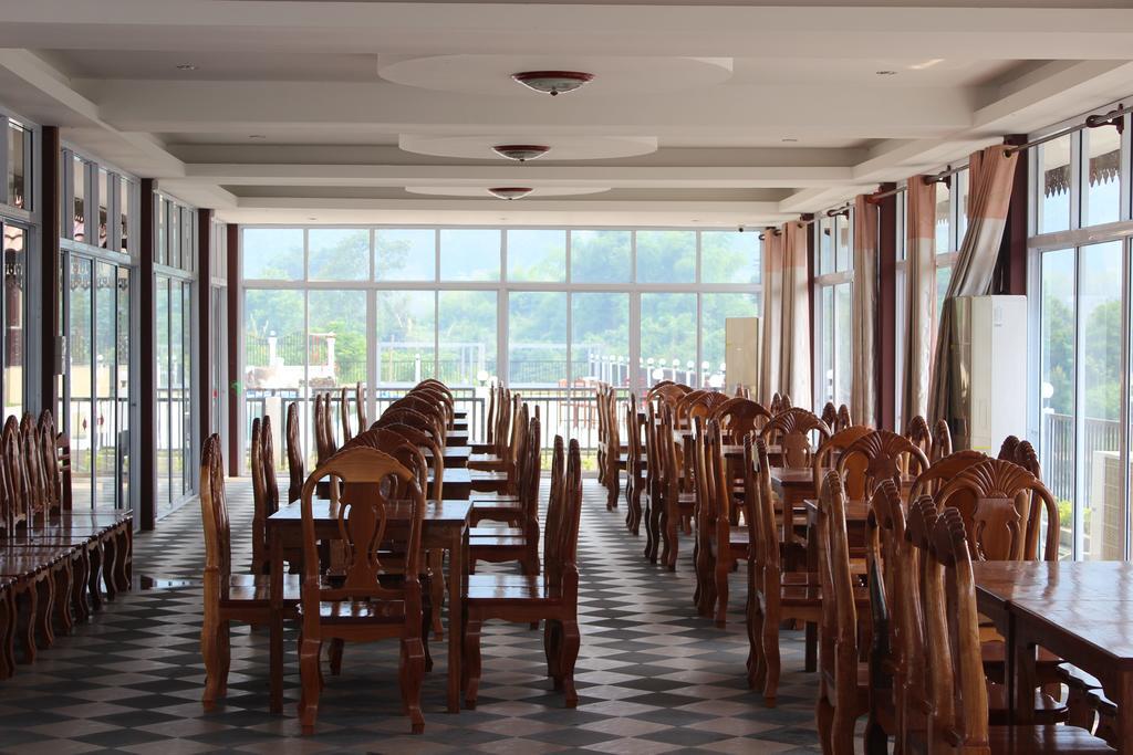Lisha The Grand Riverside Hotel Vang Vieng Exterior foto