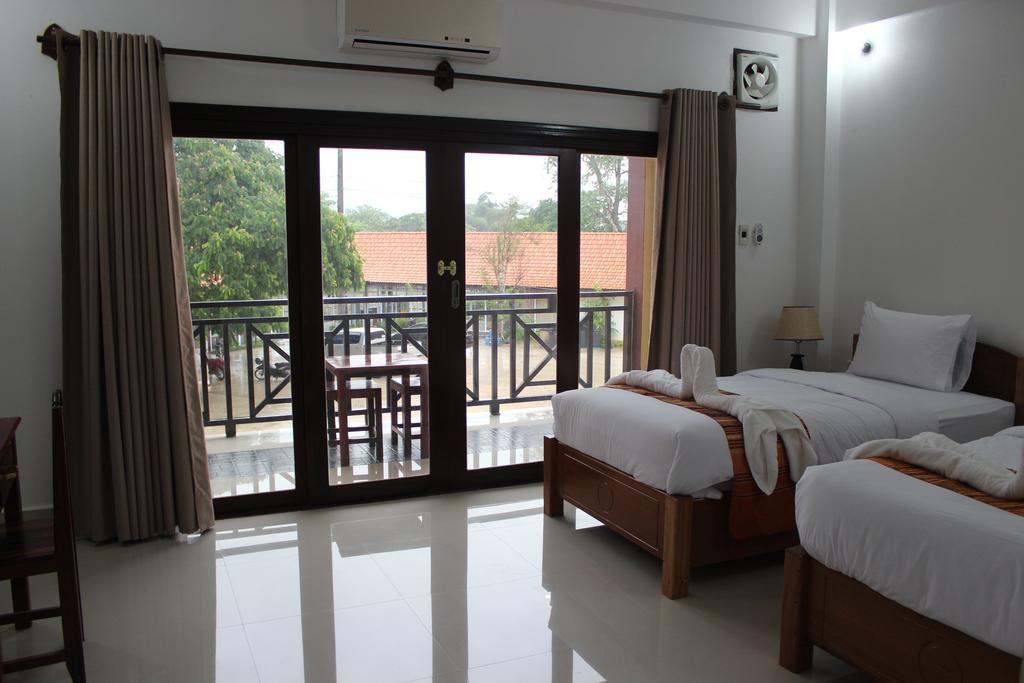 Lisha The Grand Riverside Hotel Vang Vieng Exterior foto